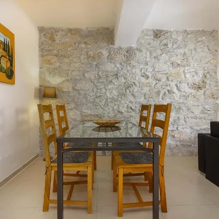 Perlina - With Terrace *