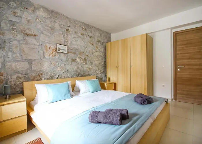 Perlina - With Terrace * Vrsar