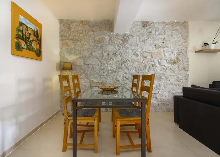 Perlina - With Terrace *